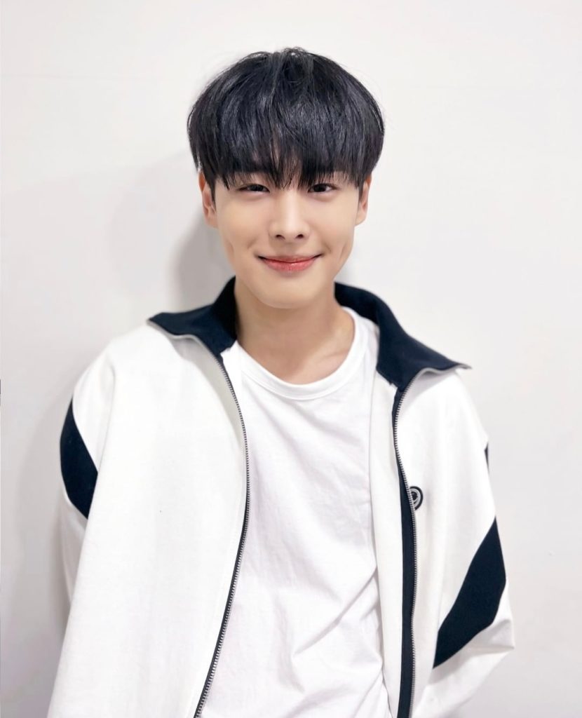 |VICTON1109 - Instagram - Business proposal Behind Choi Byung chan