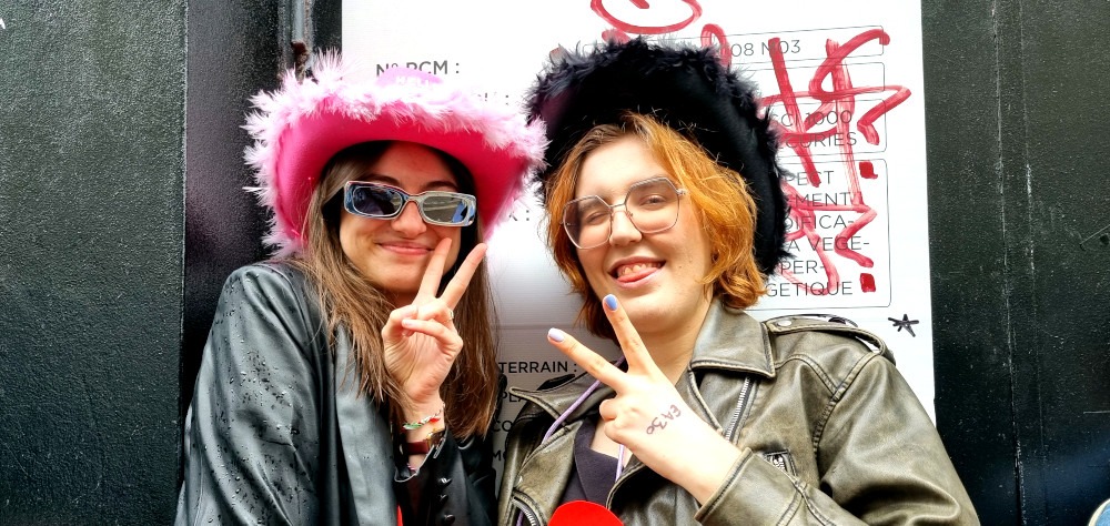 20240415 Concert de from20 et hellogloom paris - Les fans Ludivine Et Jade