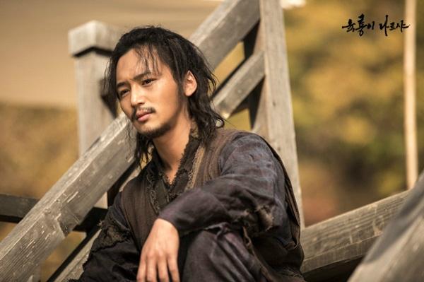 byun yohan Six flying dragons 