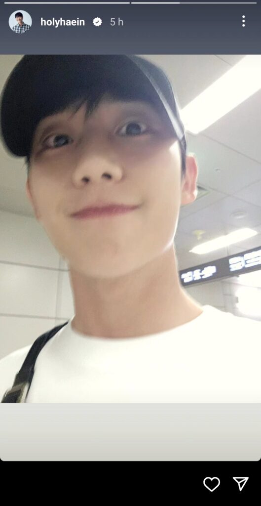 Jung Hae-in - Instagram holyhaein - 2023